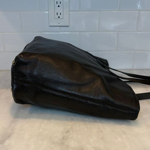 Michael Kors Bag Purse Handbag Leather Medallion Large Tote Pocketbook - Picture 7 of 16